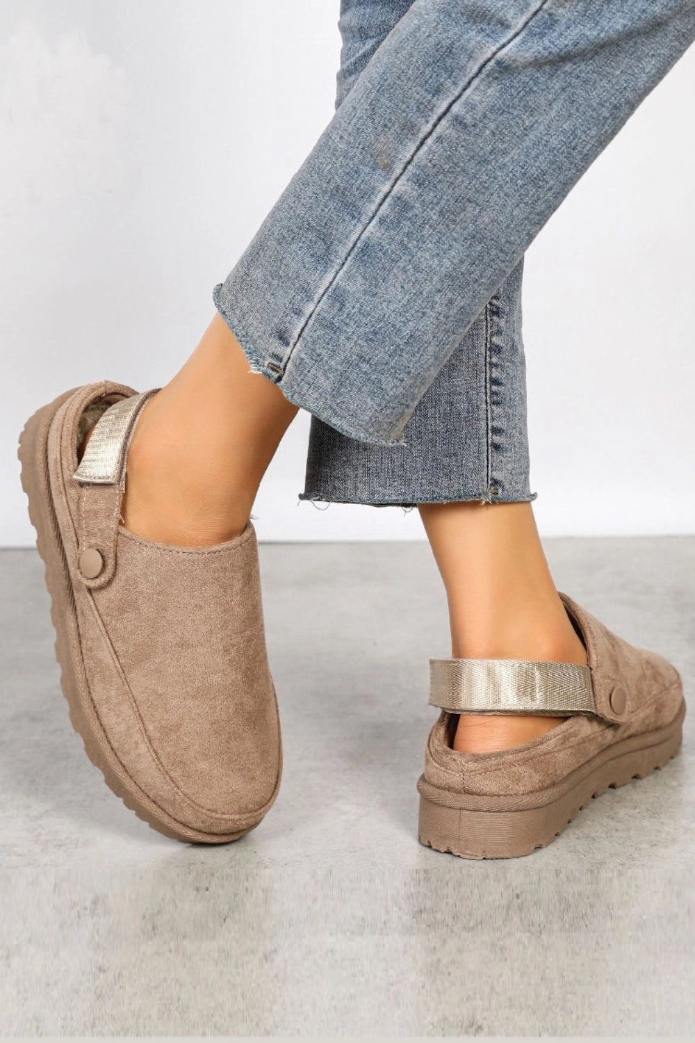 Goldey Slip on Slippers